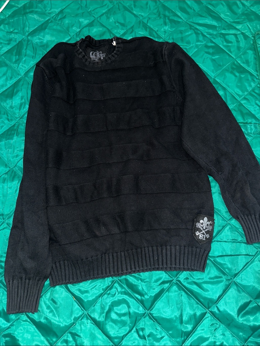 Guess Black Men’s Crewneck Sweater with Emblem